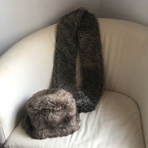 Aldo Winter Set. Hat and scarf